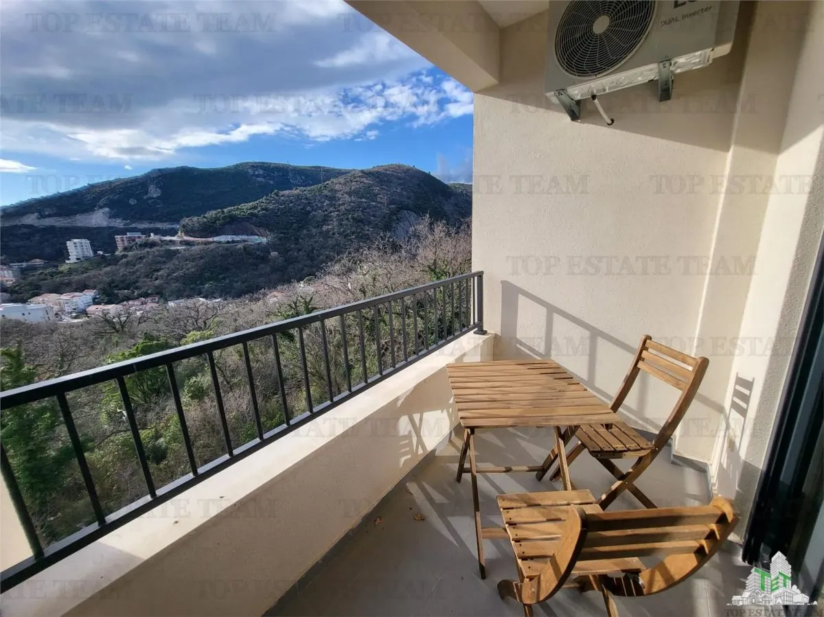 Apartamento en Venta en Budva, Montenegro - foto 13