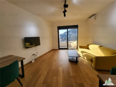 Apartamento en Venta en Budva, Montenegro - foto 3
