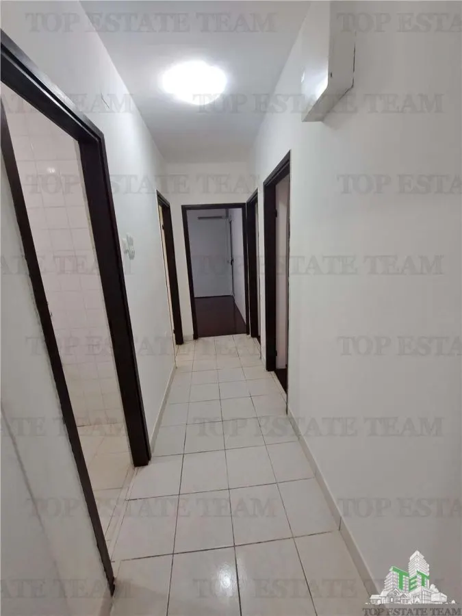 Apartamento en Venta en Budva, Montenegro - foto 6