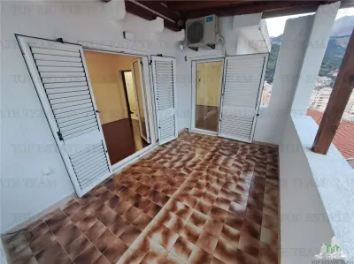Apartamento en Venta en Budva, Montenegro - foto 8