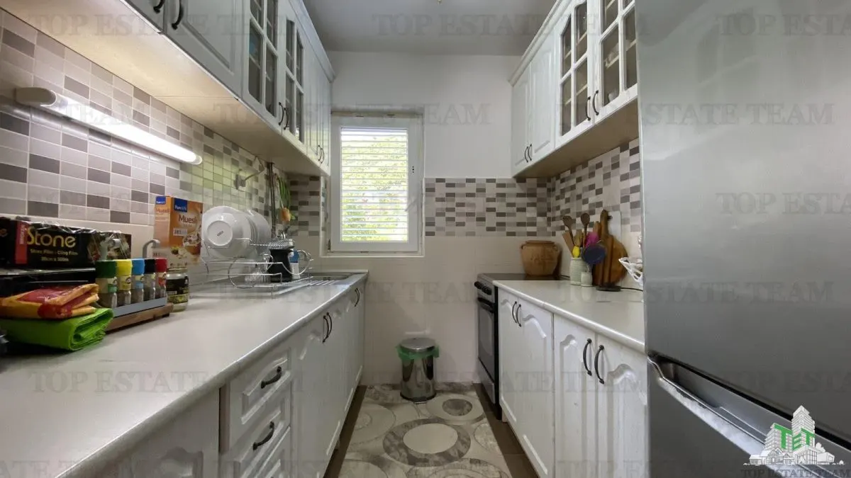 Apartamento en Venta en Budva, Montenegro - foto 5