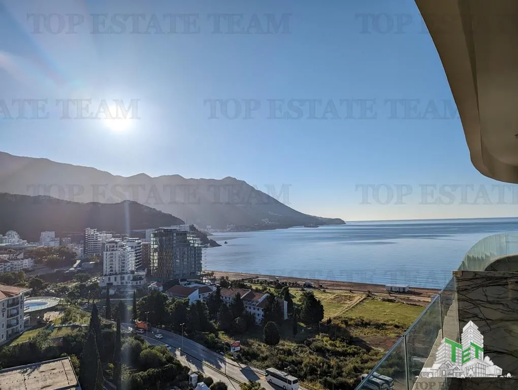 Apartamento en Venta en Budva, Montenegro - foto 1