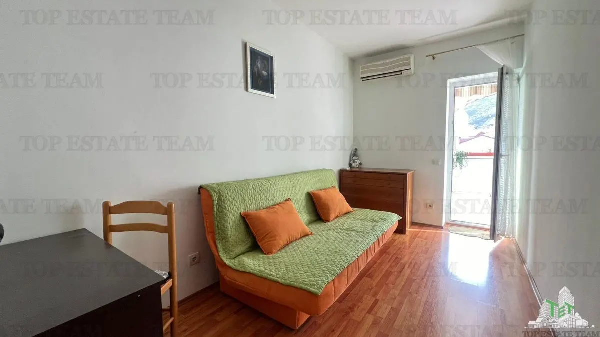 Apartamento en Venta en Budva, Montenegro - foto 11