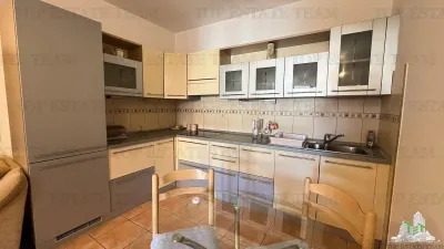 Apartamento en Venta en Budva, Montenegro - foto 3