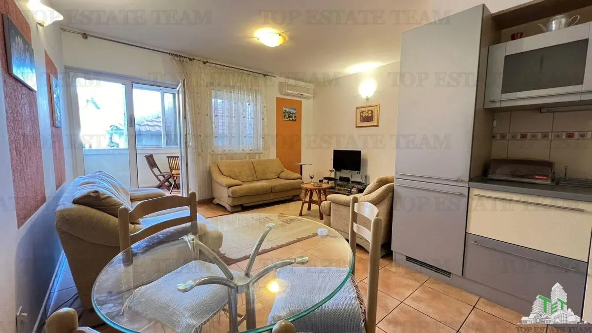 Apartamento en Venta en Budva, Montenegro - foto 4
