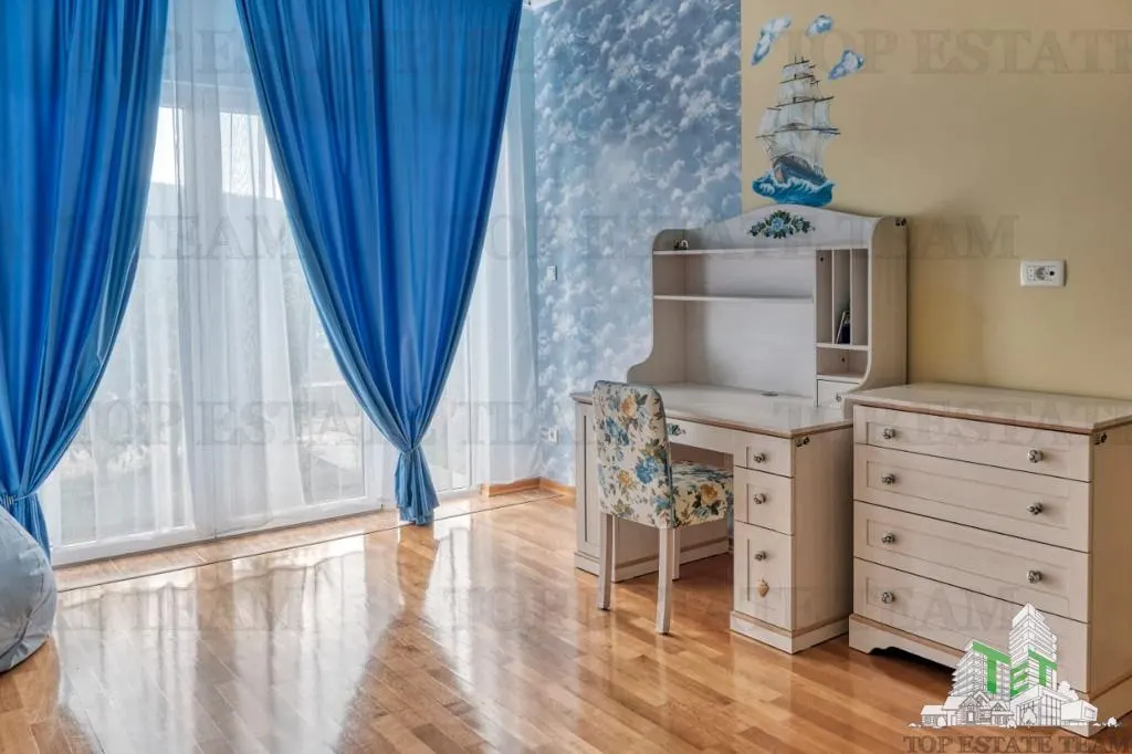 Apartament de vanzare in Herceg-Novi Muntenegru - foto 4