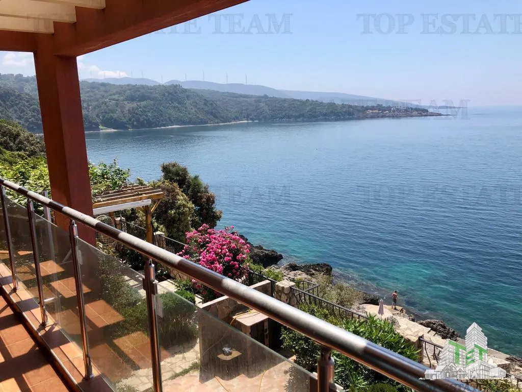 Apartamento en Venta en Bar, Montenegro - foto 1