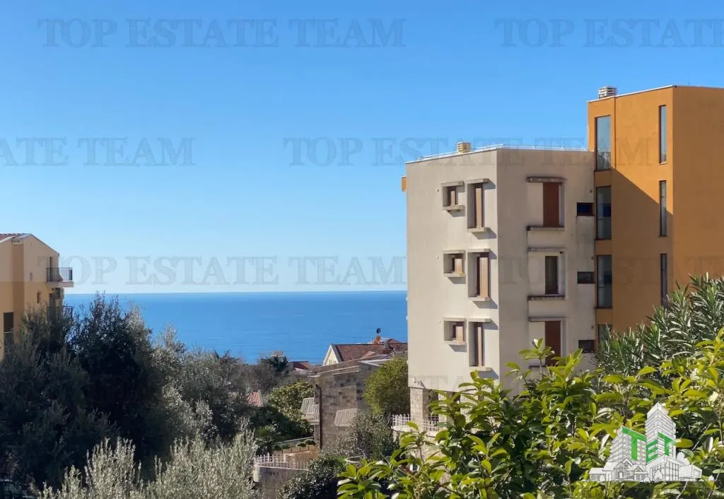 Apartamento en Venta en Budva, Montenegro - foto 5