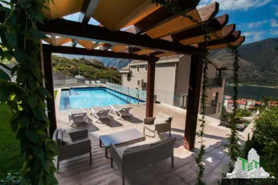 Vila de vanzare in Kotor Muntenegru - Dobrota