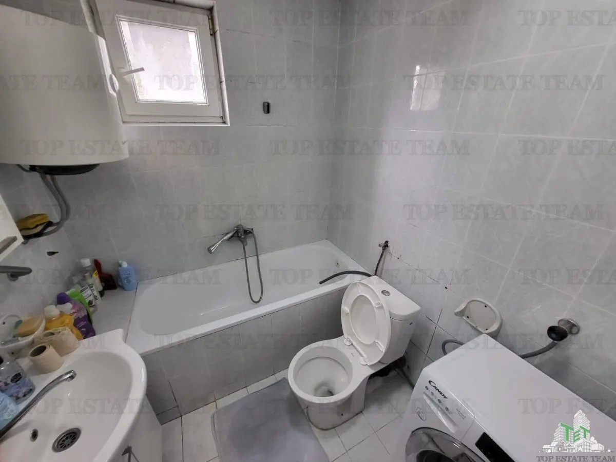 Apartamento en Venta en Budva, Montenegro - foto 9