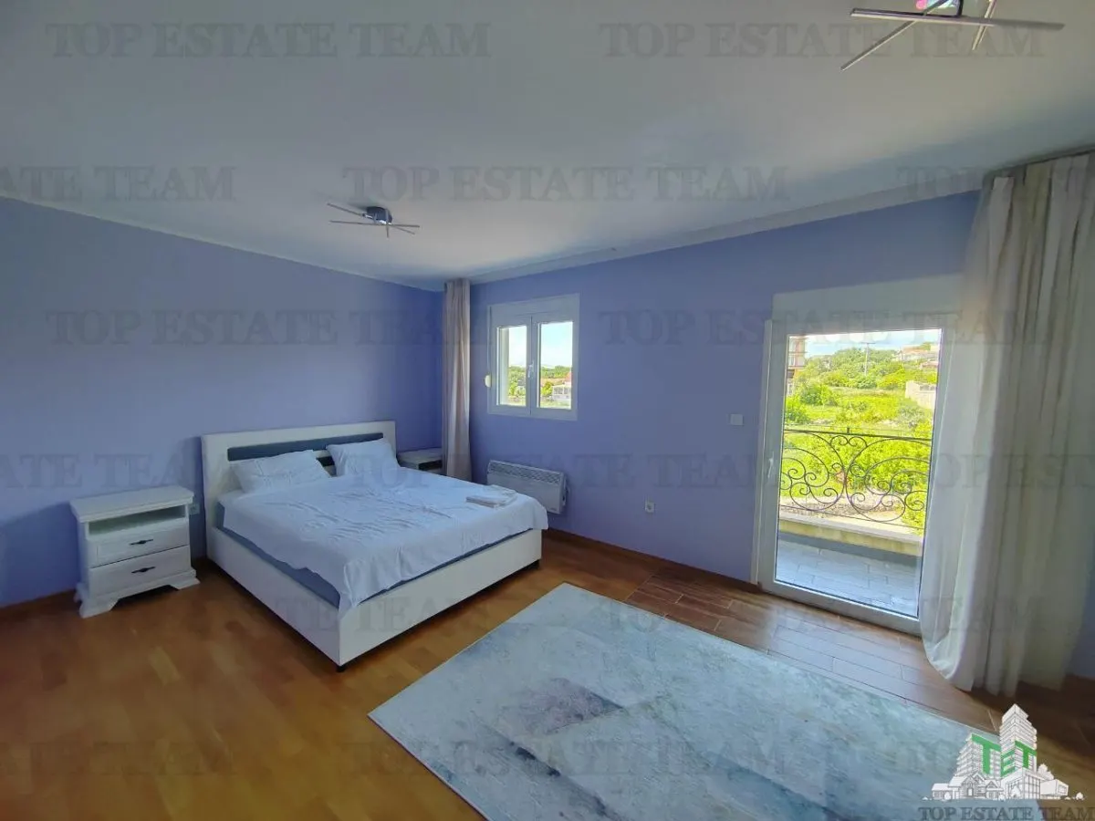 Apartament de vanzare in Kotor Muntenegru - foto 4