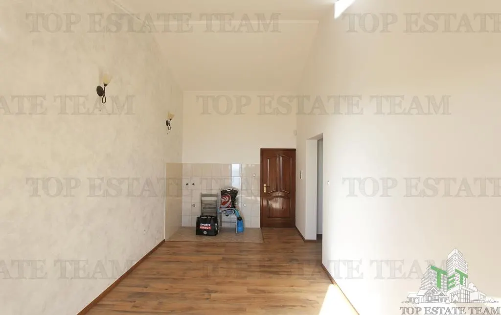 Villa en Venta en Tivat, Montenegro - foto 11