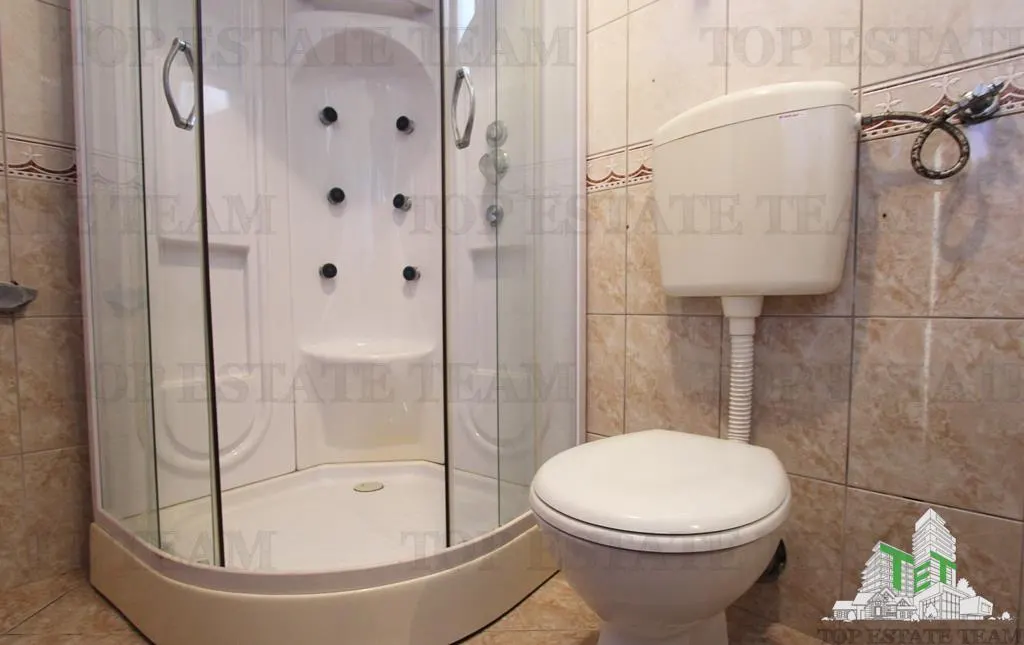 Villa en Venta en Tivat, Montenegro - foto 16