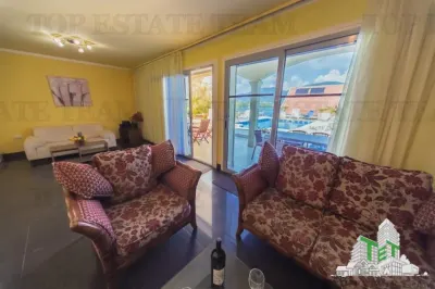 Casa de vanzare in Tivat Muntenegru - foto 4