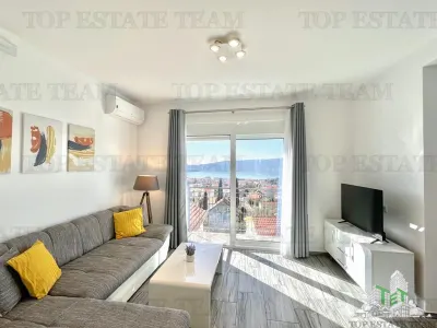 Apartament de vanzare in Tivat Muntenegru - Tivat