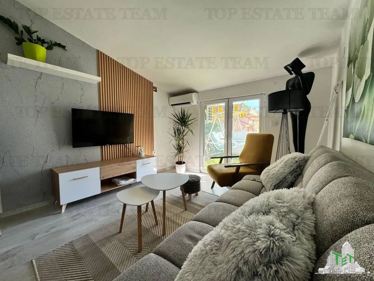 Apartamento en Venta en Budva, Montenegro - foto 2