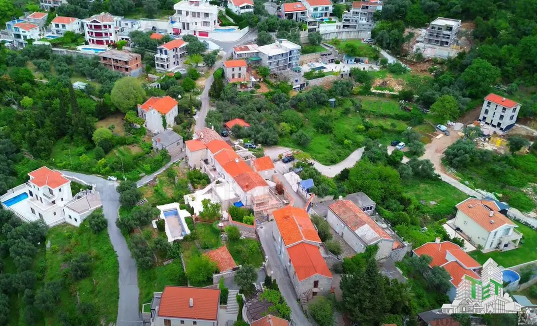 Teren de vanzare in Budva Muntenegru - foto 1