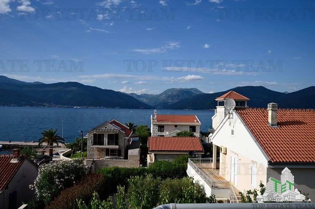 Vila de vanzare in Tivat Muntenegru - Krasici