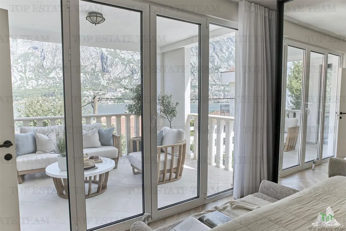 Vila de vanzare in Kotor Muntenegru - foto 18