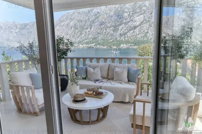 Vila de vanzare in Kotor Muntenegru - foto 19