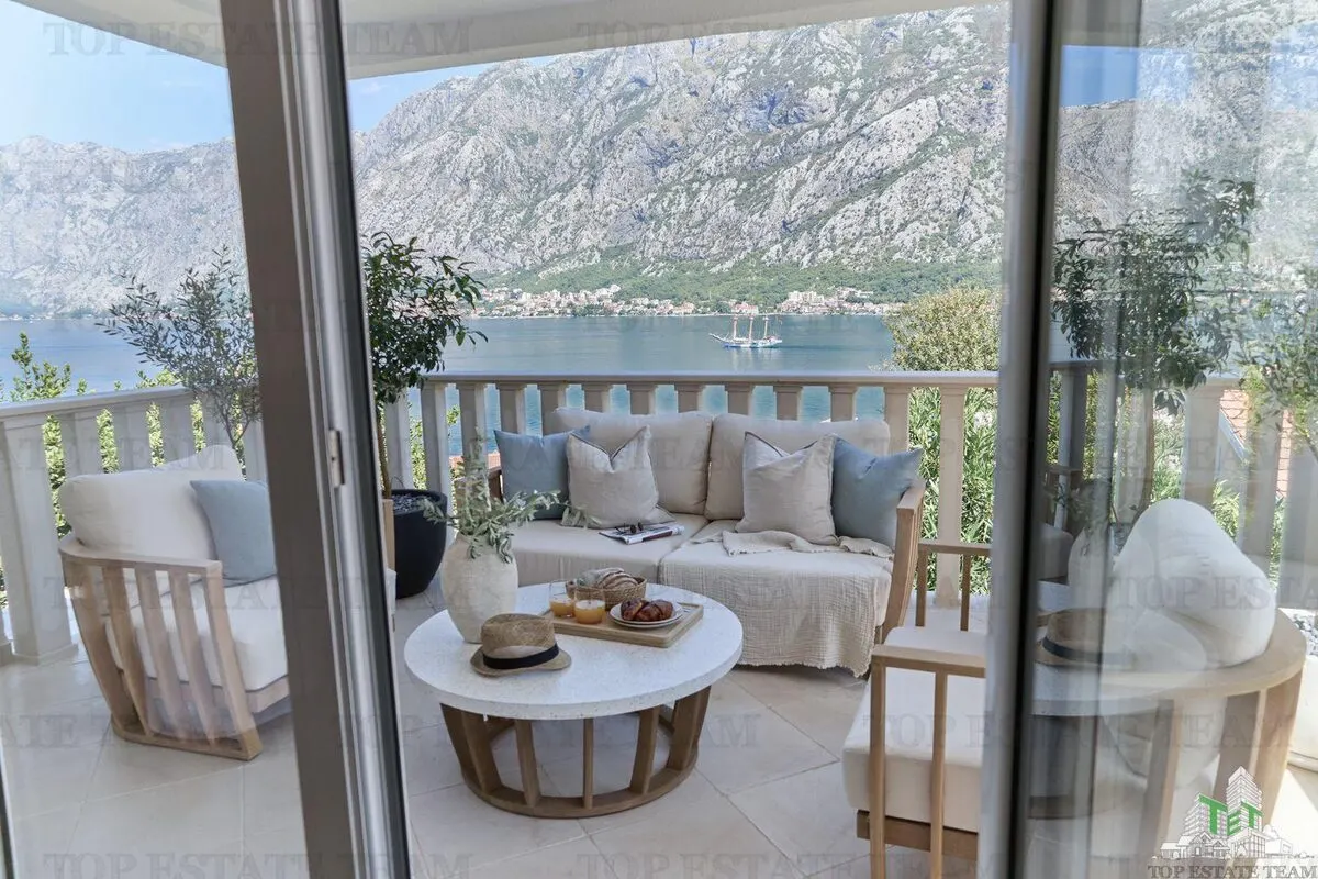 Vila de vanzare in Kotor Muntenegru - foto 19