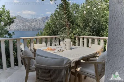 Vila de vanzare in Kotor Muntenegru - foto 9