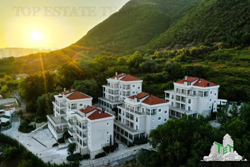 Apartament de vanzare in Herceg-Novi Muntenegru - foto 1