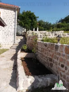 Villa en Venta en Kotor, Montenegro - foto 6