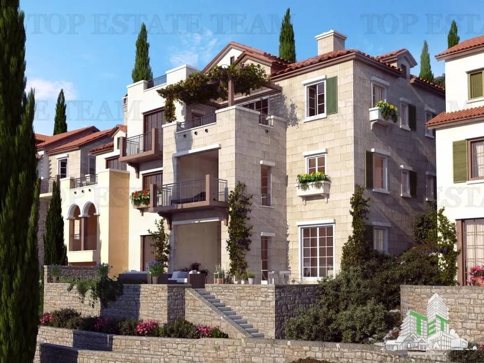 شقة للبيع في تيفات، الجبل الأسود - foto 2