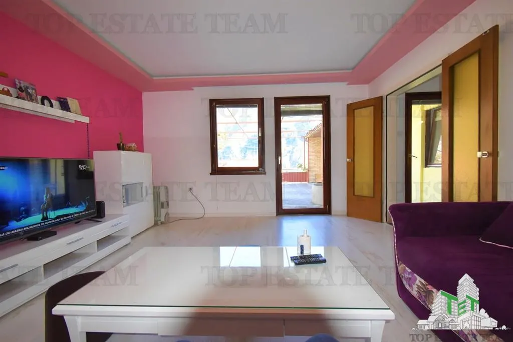 Apartment for Sale in Budva, Montenegro - foto 7