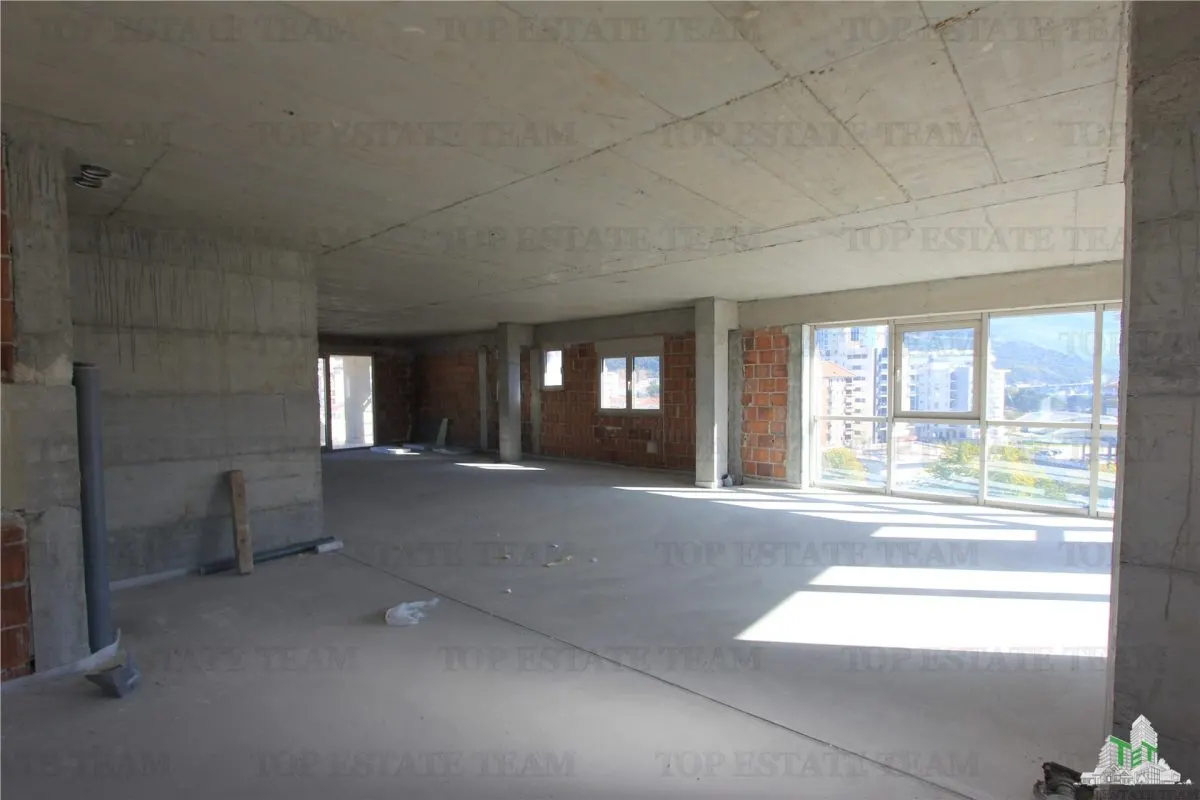 Apartamento en Venta en Budva, Montenegro - foto 10