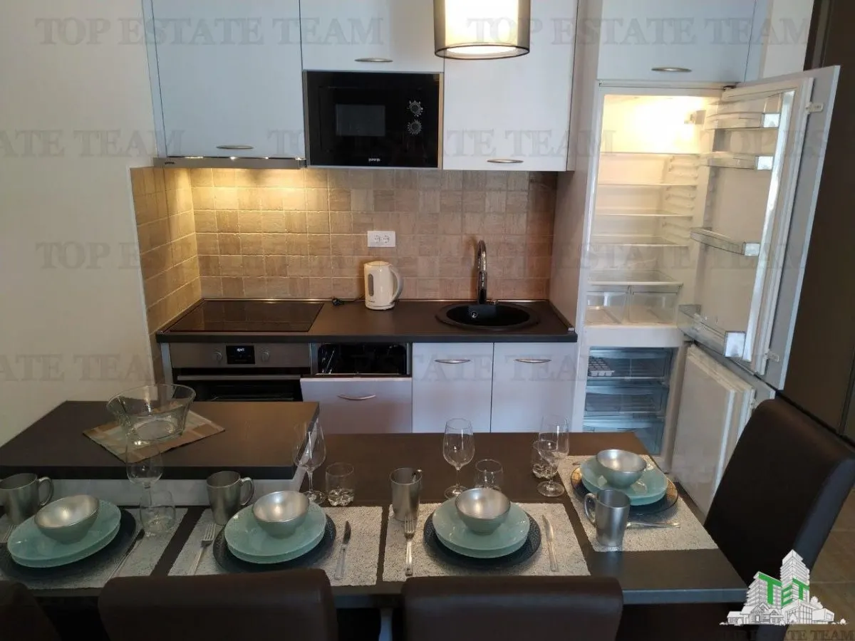 Apartamento en Venta en Budva, Montenegro - foto 3