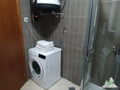 Apartamento en Venta en Budva, Montenegro - foto 5