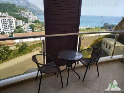 Apartamento en Venta en Budva, Montenegro - foto 8