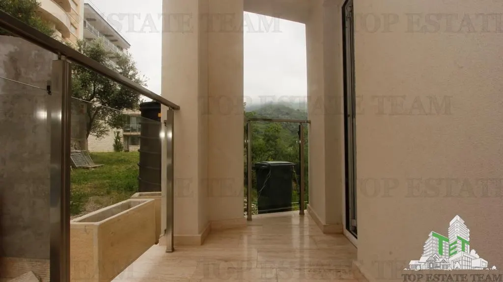 Apartamento en Venta en Budva, Montenegro - foto 10