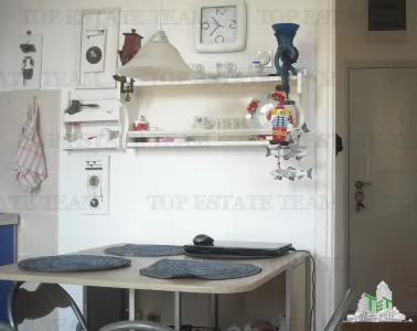 Apartamento en Venta en Herceg-Novi, Montenegro - Meljine