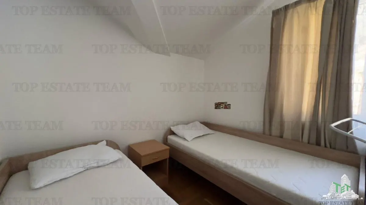 Apartment for Sale in Herceg-Novi, Montenegro - foto 8