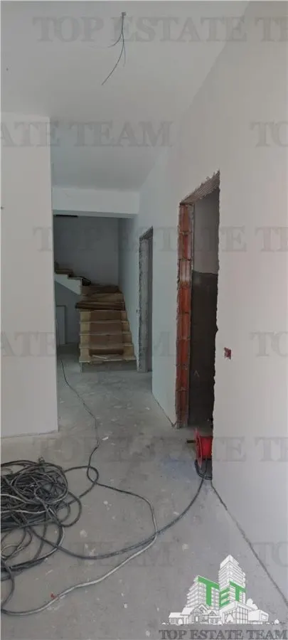 Villa Exclusive, 4 Chambres, Chauffage par le Sol, Finitions Premium, à 15 min du Métro Raul Doamnei - foto 11