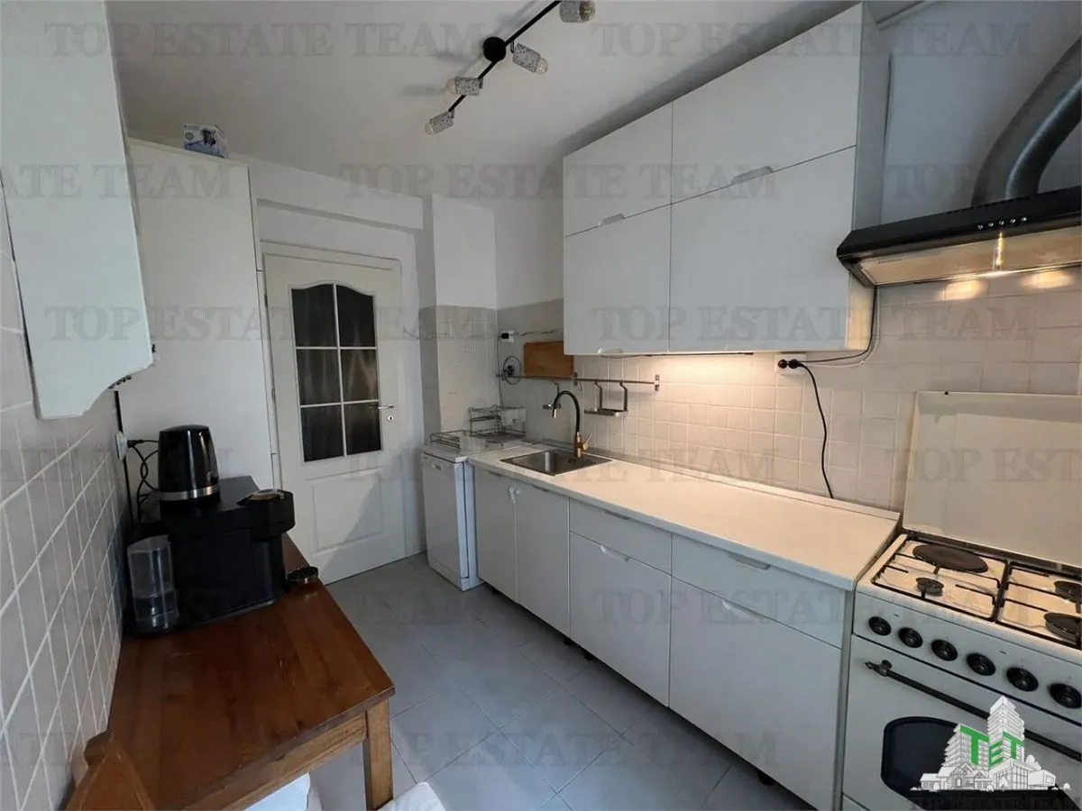 Appartement 3 Chambres Rénové Métro Gorjului - foto 4