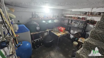 فيلا فاخرة بـ 4 غرف نوم مع شرفة وقبو في تشياجنا - foto 17