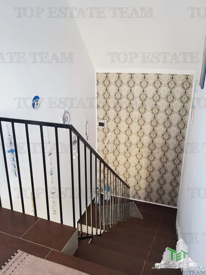 10-Bedroom Villa/Guesthouse, 23 August – Exceptional Opportunity - foto 17