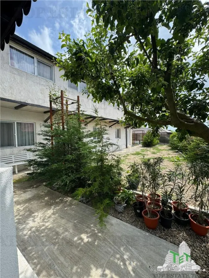 10-Bedroom Villa/Guesthouse, 23 August – Exceptional Opportunity - foto 25