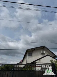 10-Bedroom Villa/Guesthouse, 23 August – Exceptional Opportunity - foto 4