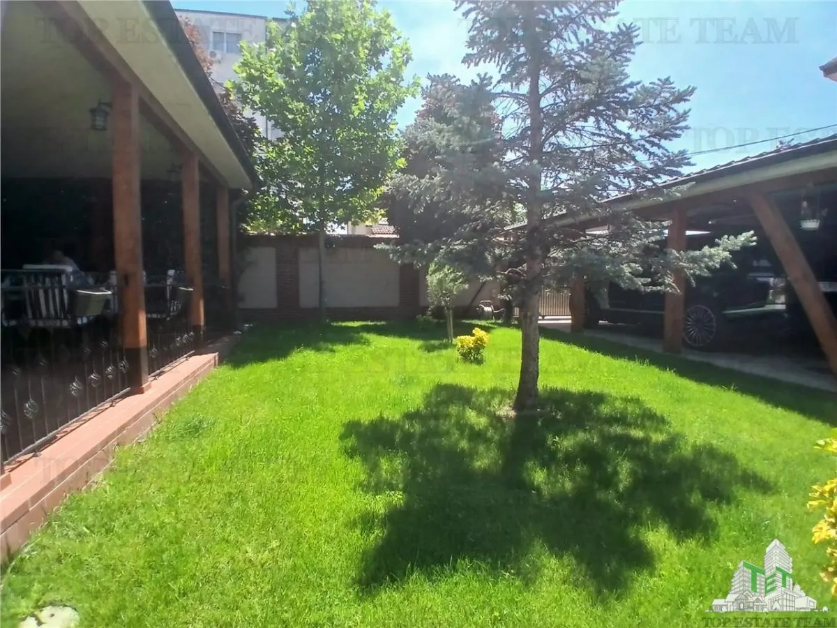 Elegant Spacious Villa with Private Garden 500 sqm, Popesti Leordeni - foto 1