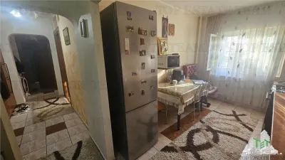 Appartement 4 Chambres, Immeuble '80, Station Metro Crângași - Bucuresti
