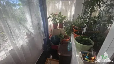 Appartement 4 Chambres, Immeuble '80, Station Metro Crângași - foto 5
