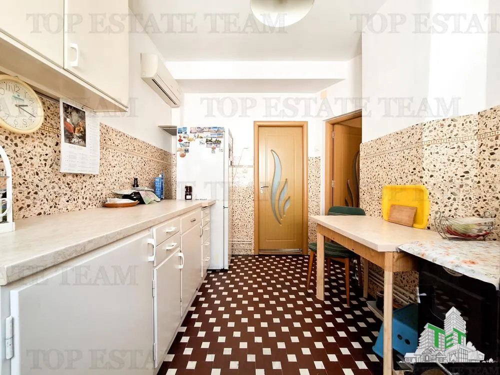 Appartement 4 Chambres dans Villa | 144 m² | Zone Dacia-Eminescu - foto 9