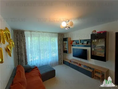 Appartement Moderne 4 Chambres, Immeuble Réhabilité, 75 sqm, RDC/4, Zone Ozana - foto 3