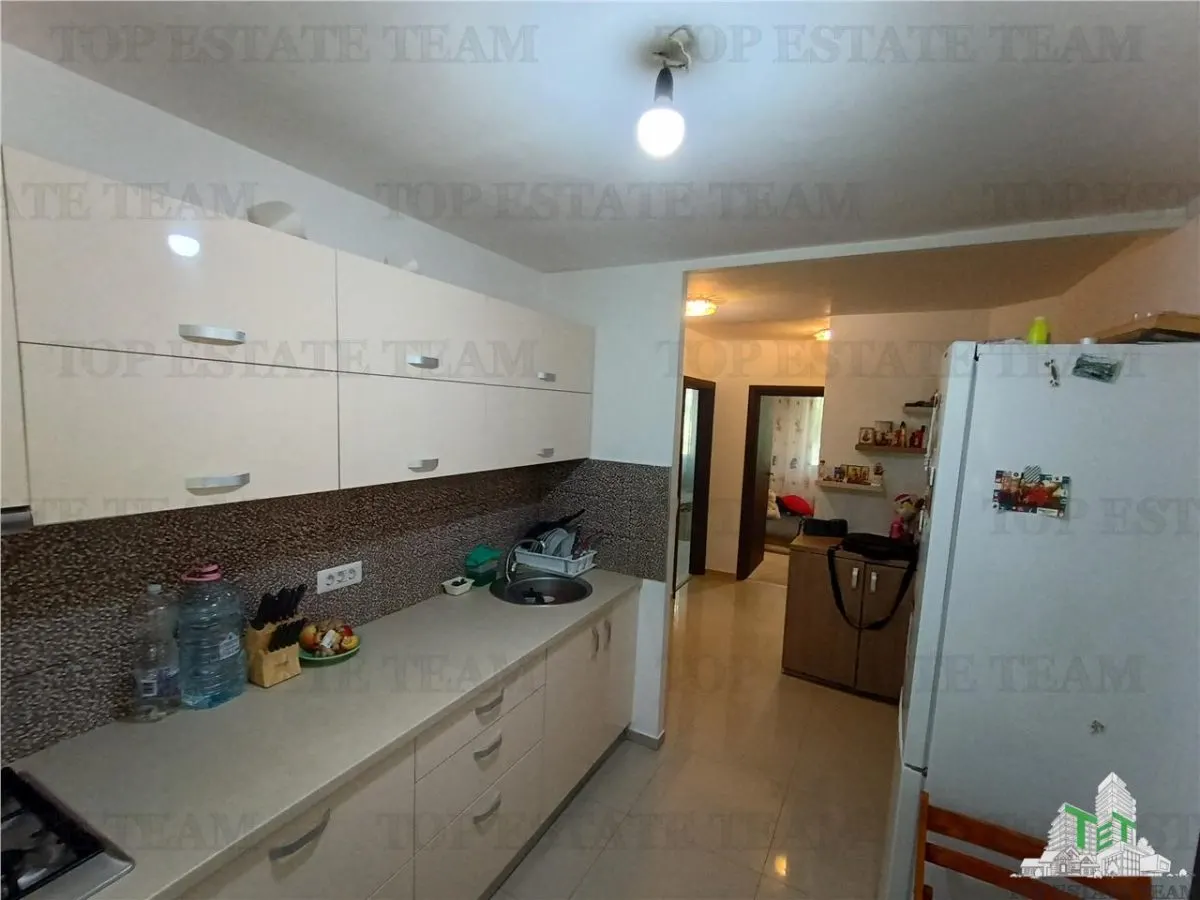 Appartement Moderne 4 Chambres, Immeuble Réhabilité, 75 sqm, RDC/4, Zone Ozana - foto 8