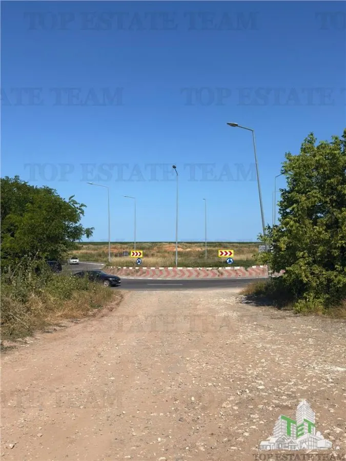 1,000 m² Buildable Land in 23 August, Dulcesti with Guesthouse Project - foto 2